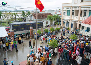 Chính phủ và MTTQ Việt Nam cứu trợ đồng bào lũ lụt